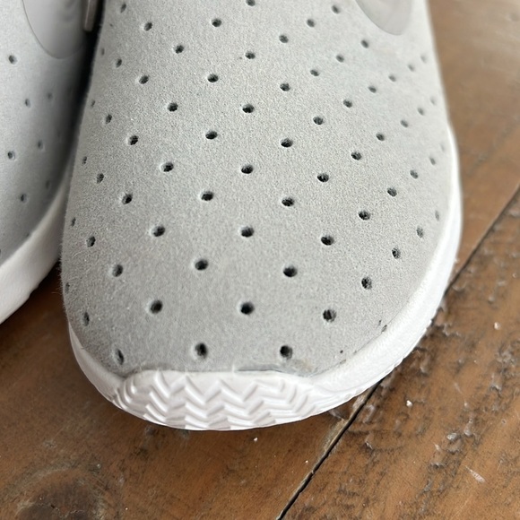 Native Apollo Mac Gray microfiber waterproof sneakers sandals - Picture 3 of 9